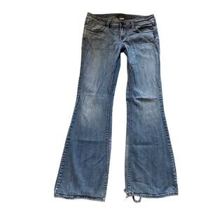 Eden Low Rise Flare Bootcut Medium Wash Distressed Blue Jeans Size 31